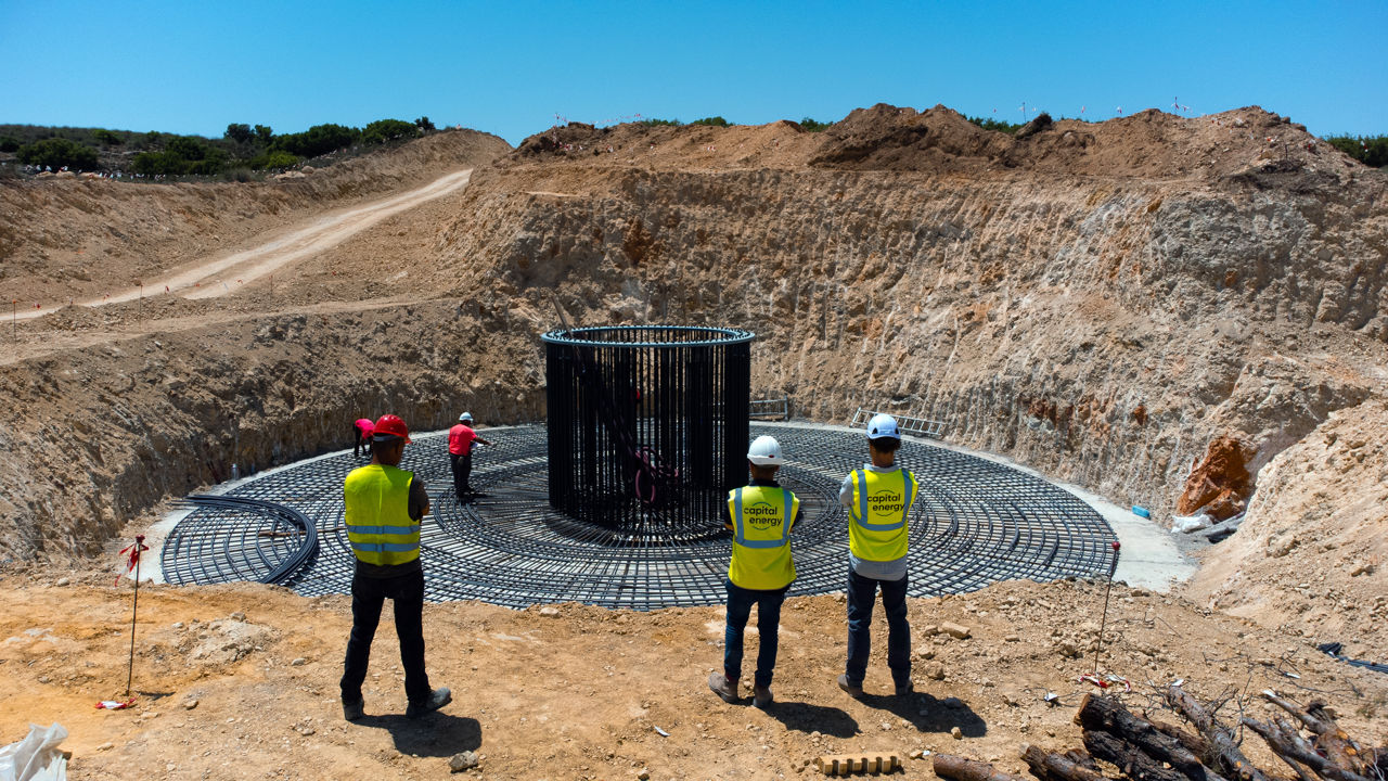 Construcci&oacute;n parque e&oacute;lico La Herrada