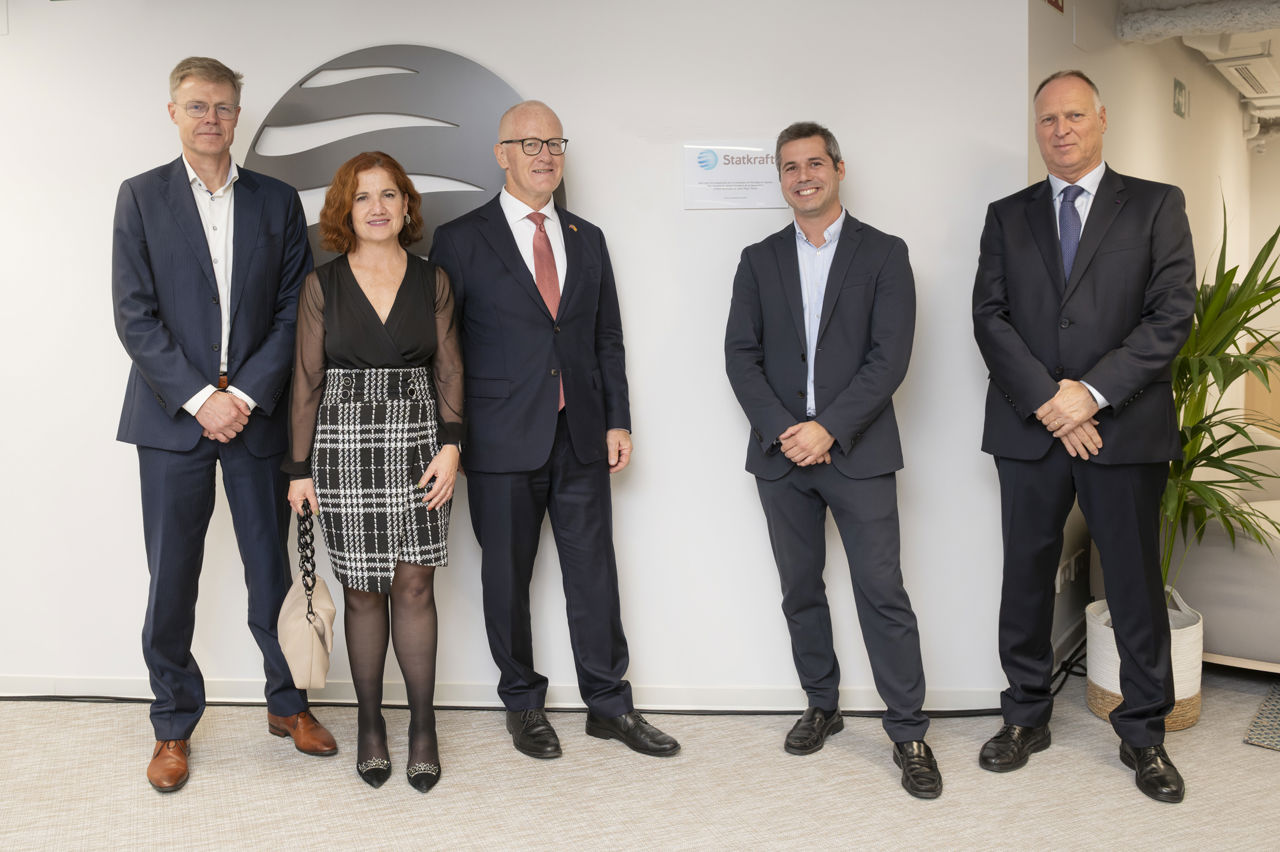 20221110. Izq a dcha. Evert Vlaswinkel_Silvia Cerd&agrave;_Nils Haugstveit_Jos&eacute; Miguel Ferrer_Jos&eacute; Blom-Dahl.jpg