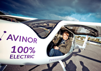 Christian Rynning-Tønnesen with electrical plane