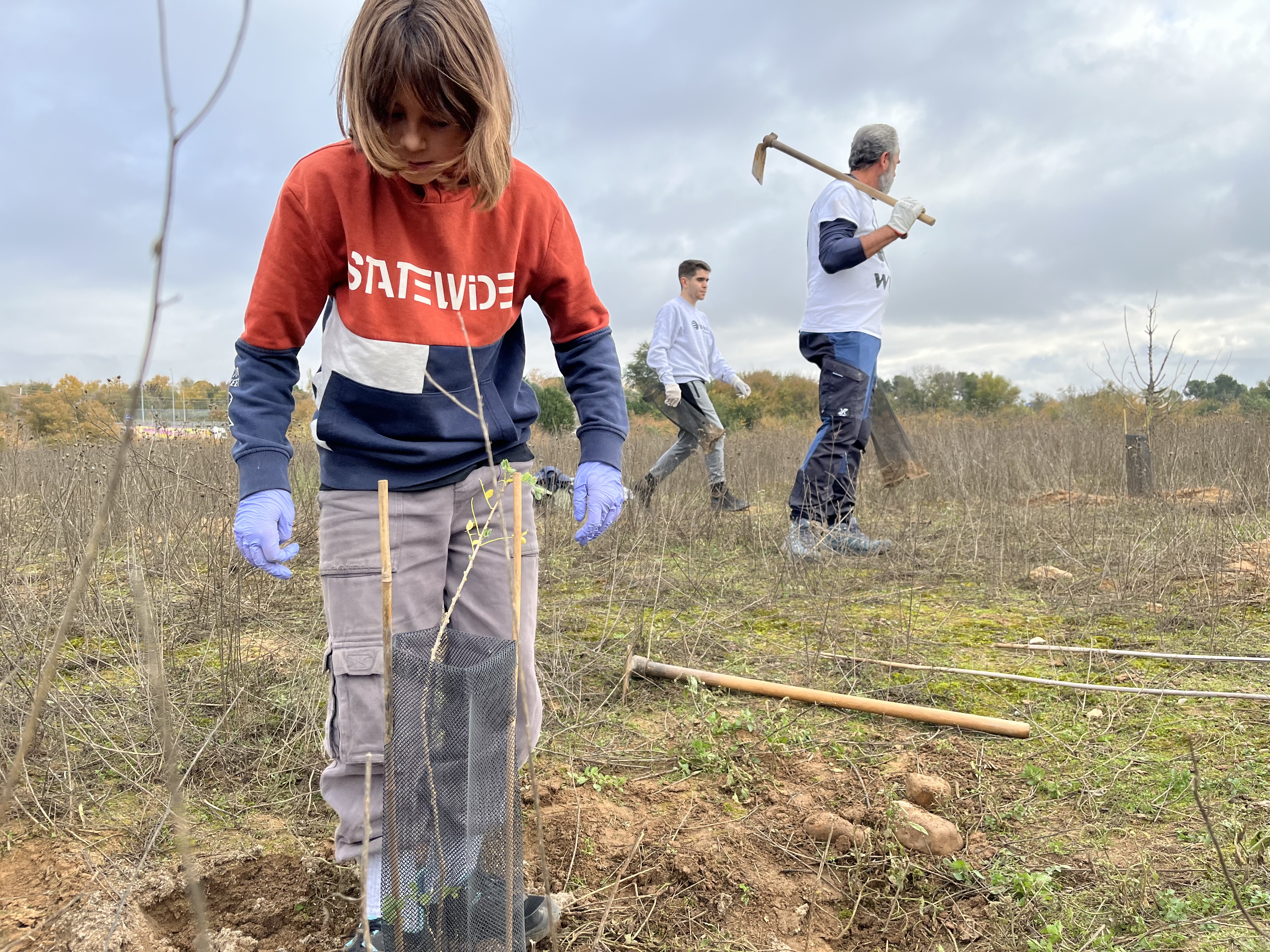 Niña en jornada de voluntariado Madrid